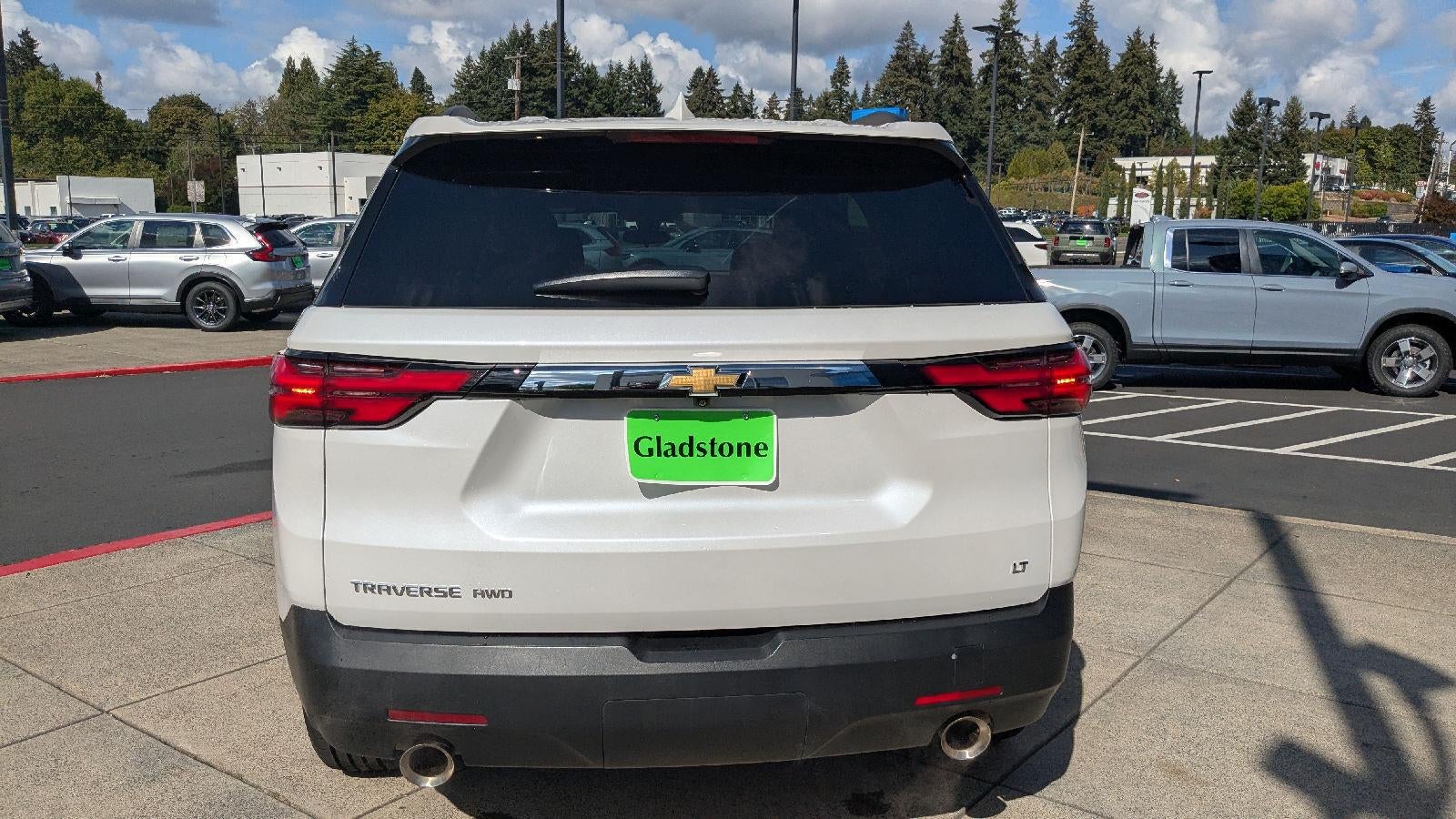 2023 Chevrolet Traverse LT Cloth