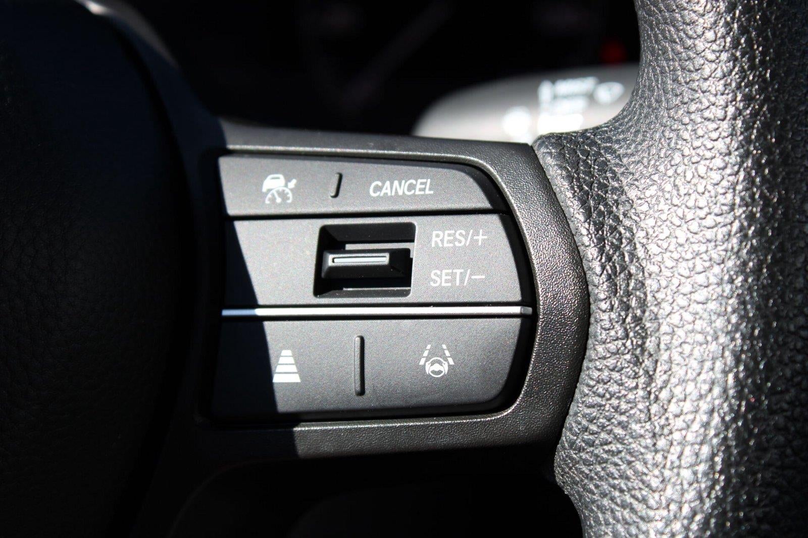 2025 Honda HR-V LX