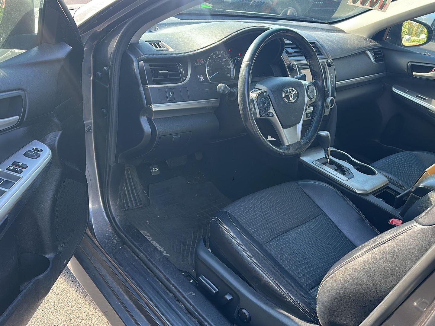 2013 Toyota Camry SE