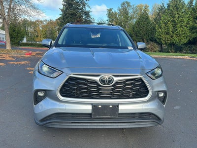 2022 Toyota Highlander XLE