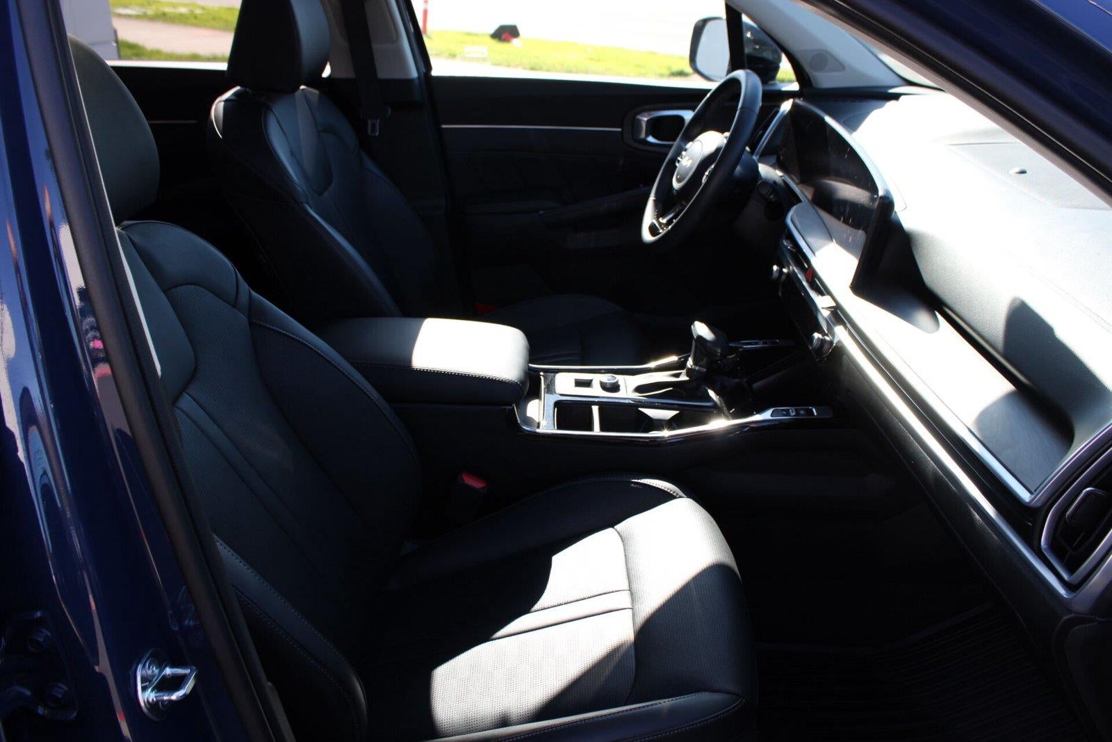 2024 Kia Sorento X-Line SX - Photo 11