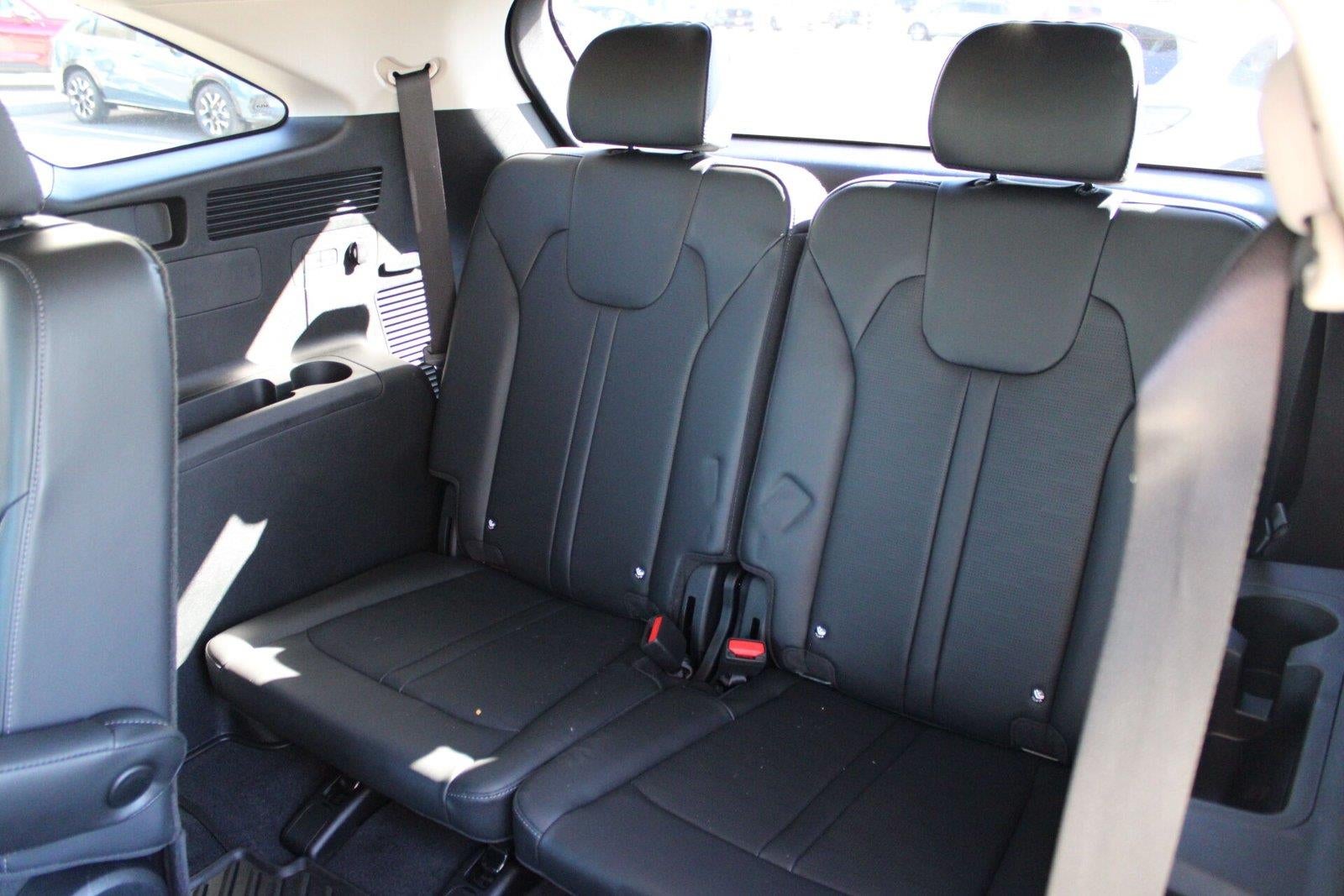 2024 Kia Sorento X-Line SX - Photo 19
