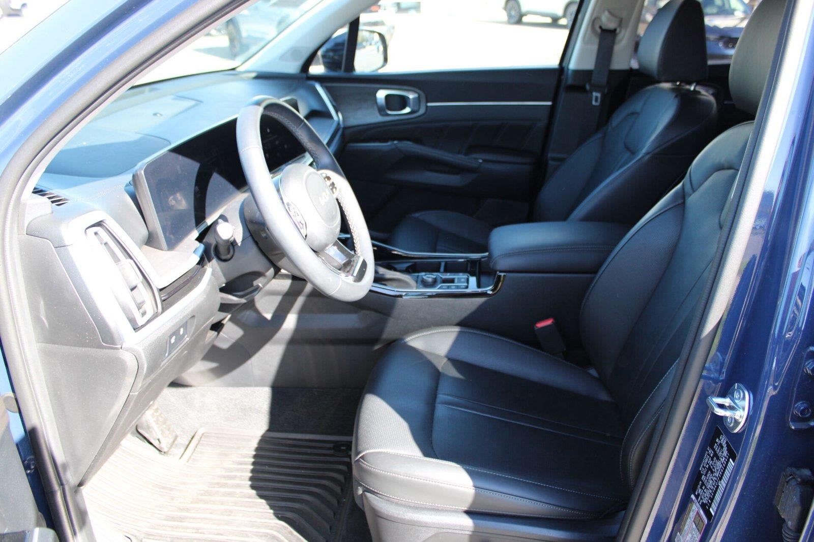 2024 Kia Sorento X-Line SX - Photo 22