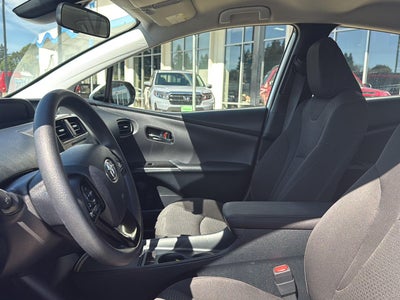 2019 Toyota Prius LE AWD-e