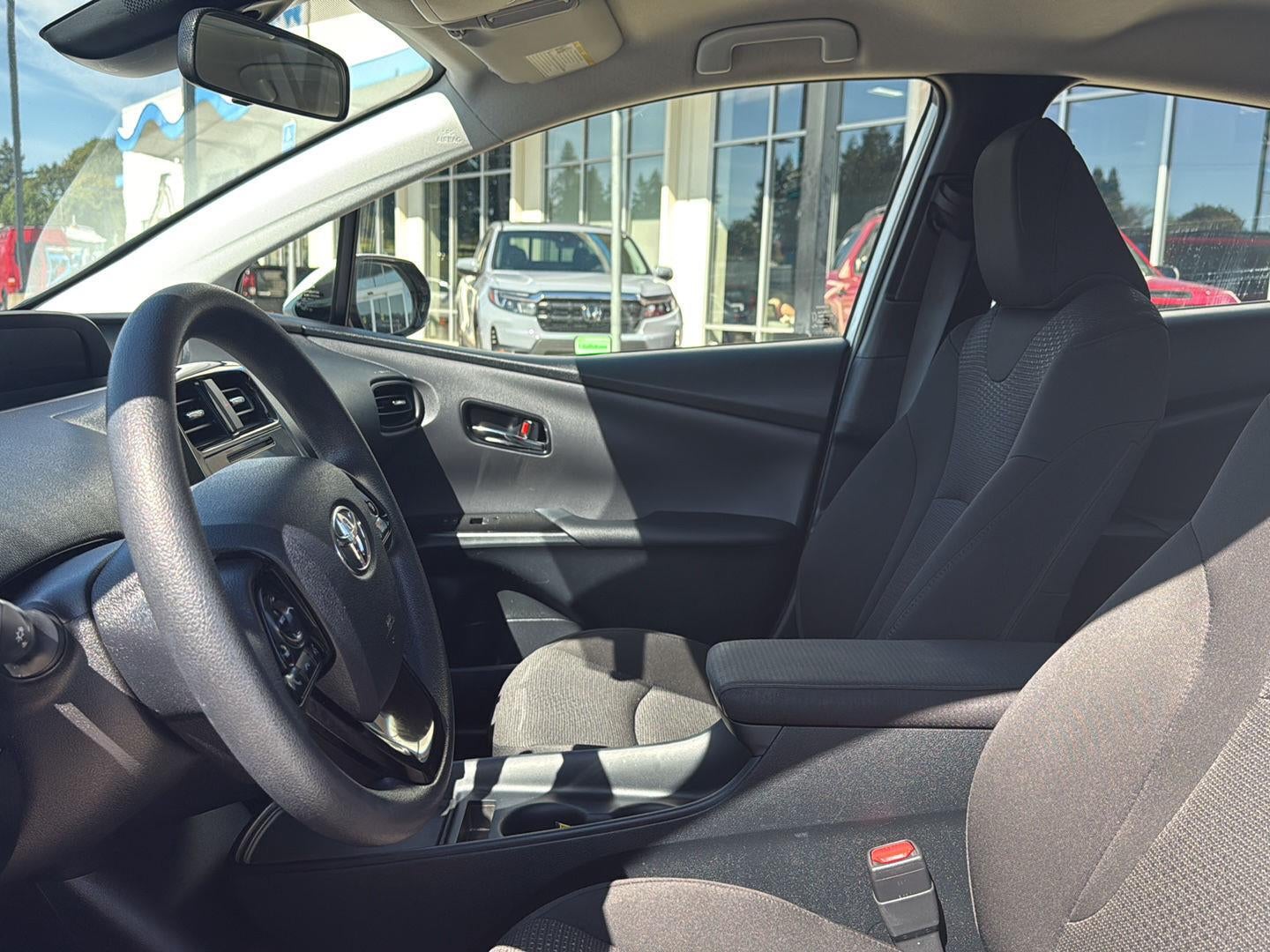 2019 Toyota Prius LE AWD-e
