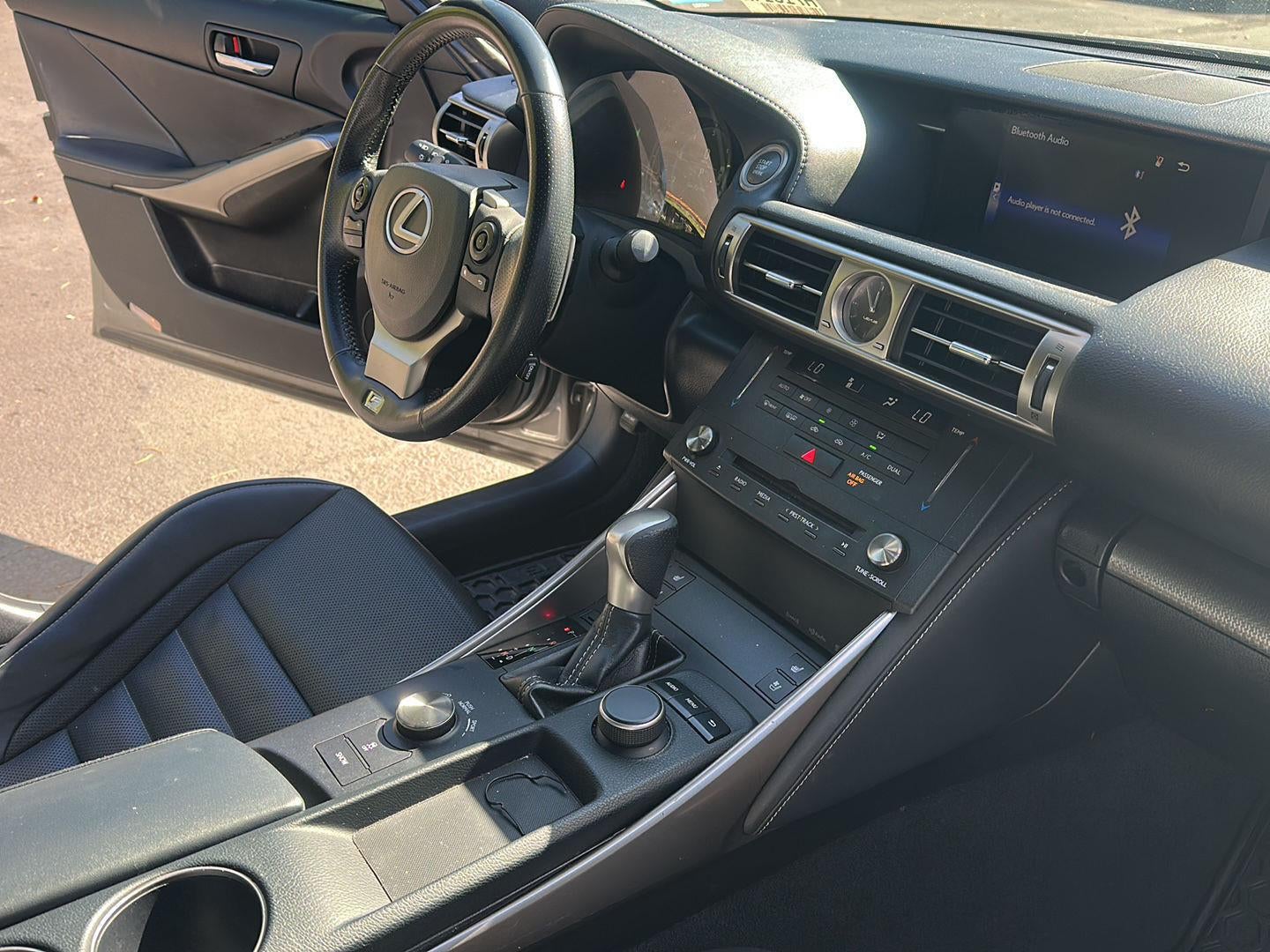 2015 Lexus Is 250 Crafted Line