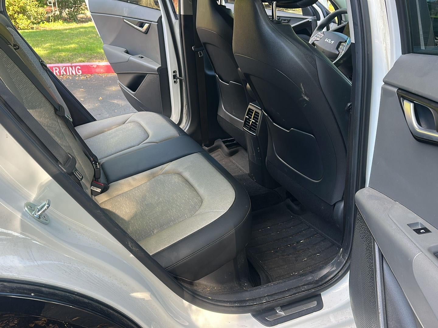 2024 Kia Niro SX Touring