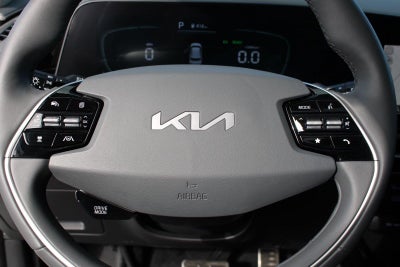 2024 Kia Niro SX Touring