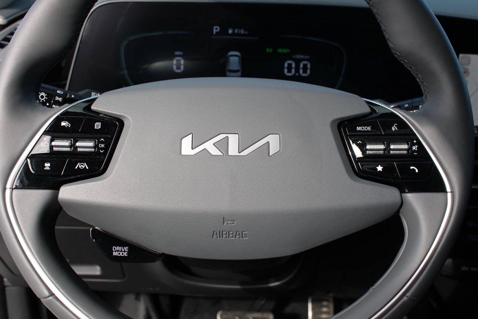 2024 Kia Niro SX Touring