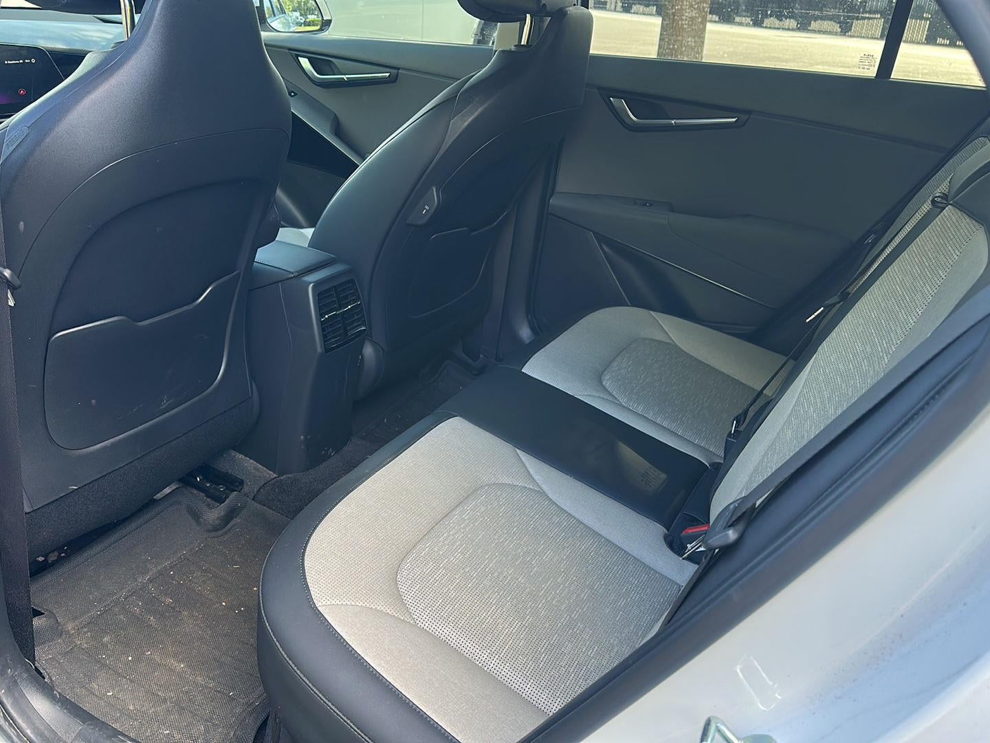 2024 Kia Niro SX Touring